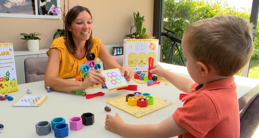 AlvéoColor, jeu liégeois. S'amuser et apprendre avec les abeilles