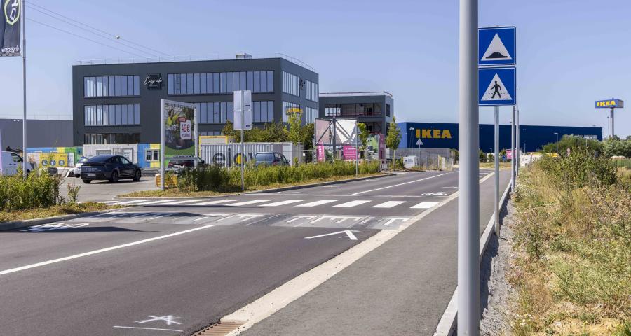 Awans : une liaison routière entre Ikea et le complexe commercial voisin